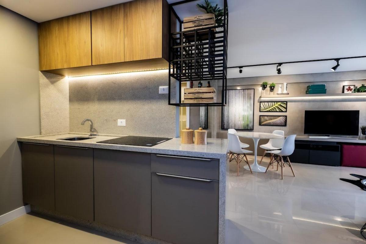 Ferienwohnung Maravilhoso Apt Novo Super Bem Decorado No Centro Foz do Iguaçu Exterior foto